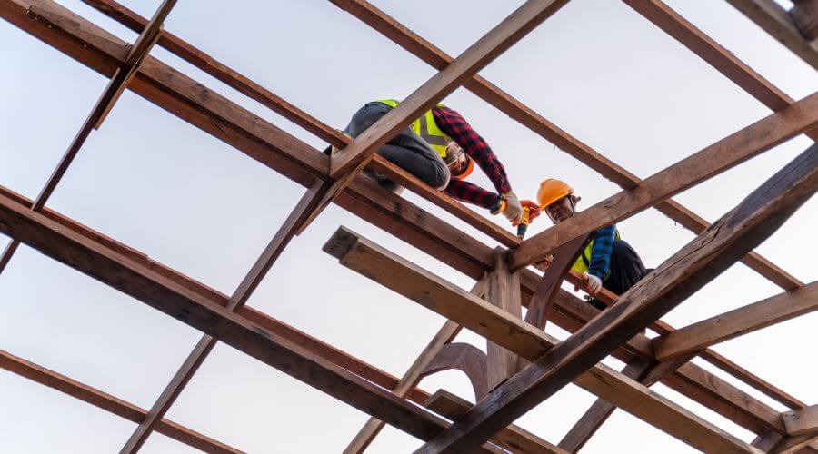 Professional gutter cleaning services in Foster, MO